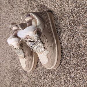 UGG Lowmel Cream Women's Sneakers  EU 37